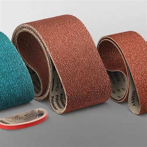Comparaison de différentes largeurs de bandes abrasives