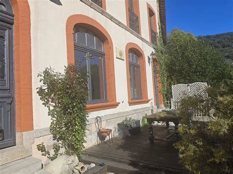 Maison ancienne rénovée avec jardin et vue sur les Pyrénées