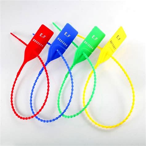 Schéma illustrant l'apposition de scellés sur une porte