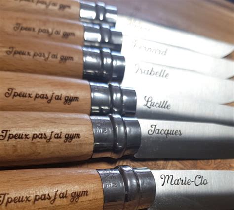 Exemple de gravure laser sur lame de couteau