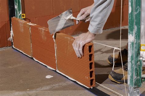 Cloison intérieure en briques