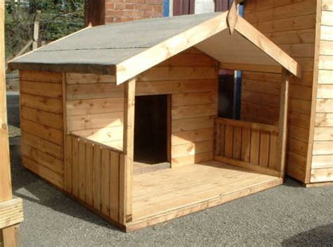 Dessin technique d'une niche chalet pour chien