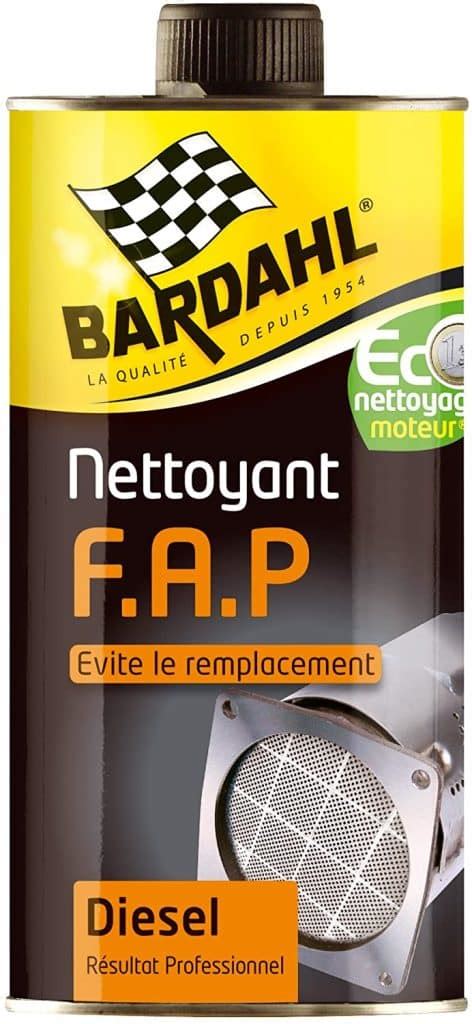 Bouteille de nettoyant pour réservoir de carburant avec dosage
