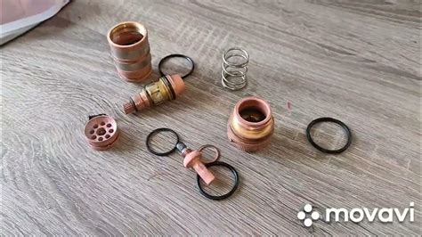 Vue éclatée d'une cartouche de mitigeur thermostatique Hansgrohe