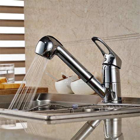 Différents types de robinets de cuisine