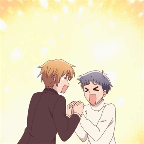 Ritsu et Mayumi se regardant timidement