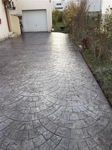 Béton imprimé motif pierre