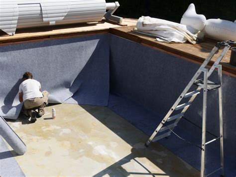 Exemple de pose de liner dans un réservoir