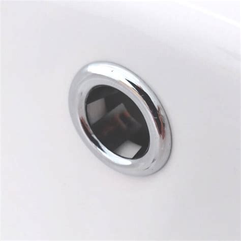 Cache trop-plein chromé pour lavabo