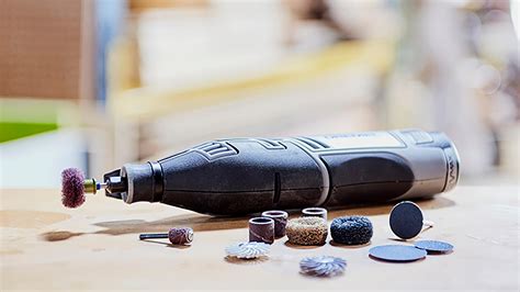 Comparaison de différentes formes d'accessoires de ponçage Dremel