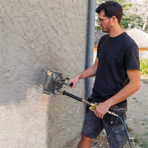 Outils pour l'application d'enduit