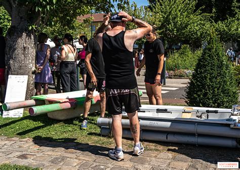 Course de baignoires décorées