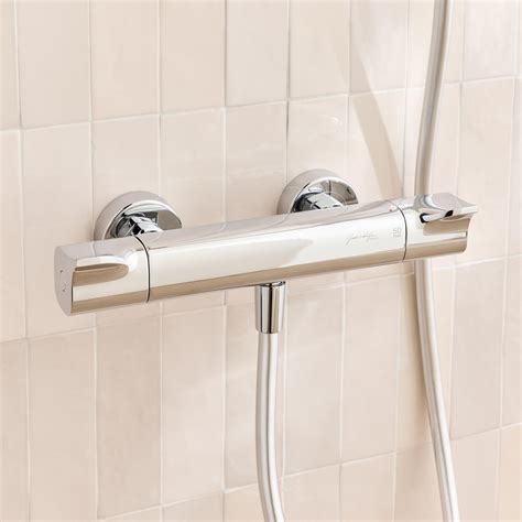 Illustration d'un mitigeur de douche Jacob Delafon Simone Chrome
