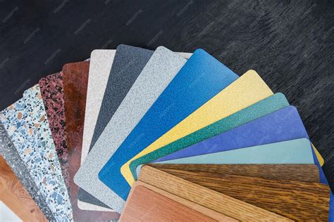 Gamme de couleurs et finitions de plans de travail stratifiés