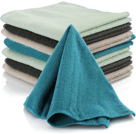 Chiffon microfibre et produits de nettoyage doux pour l'inox