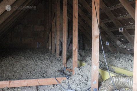 Machine de soufflage de ouate de cellulose