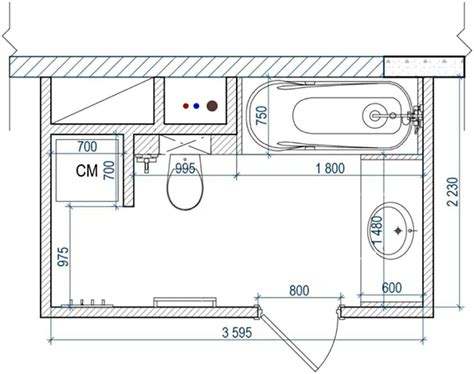 Plan d'une petite salle de bain avec une porte coulissante
