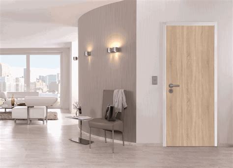 Exemple de finition de porte coupe-feu Jeld-Wen pour un intérieur d'hôtel