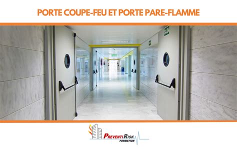 Infographie montrant la différence entre une porte coupe-feu et une porte standard