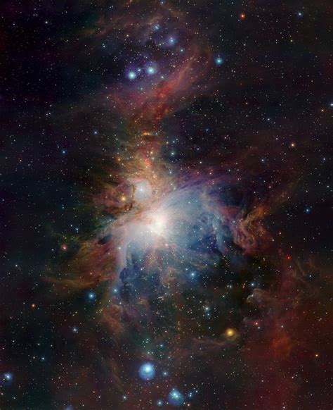 Image de la nébuleuse d'Orion, telle que visible à travers un grand télescope