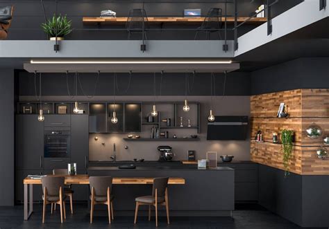 Cuisine moderne avec des plinthes bien posées