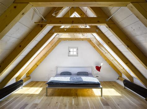 Combles aménagés avec une faible hauteur sous plafond