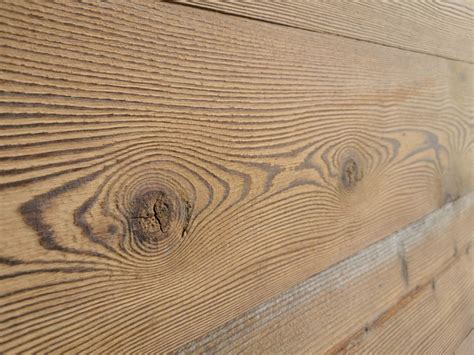 Lambris bois brossé