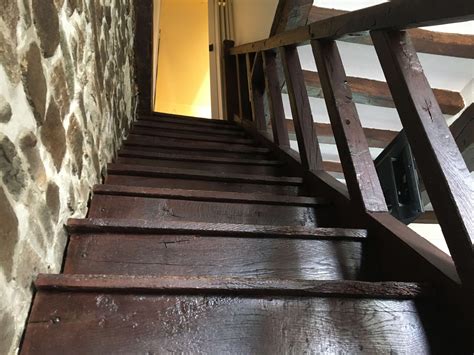 Diagnostic d'un vieil escalier en bois