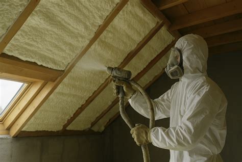 Schéma de la mousse polyuréthane projetée