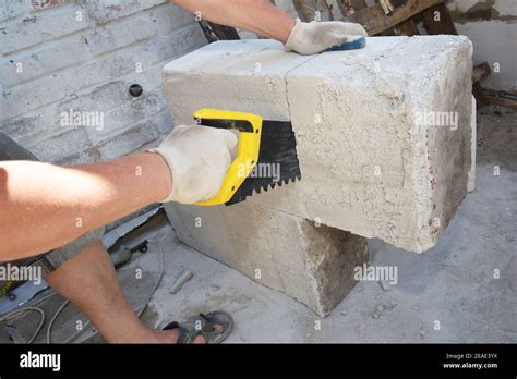Outil de découpe pour béton cellulaire