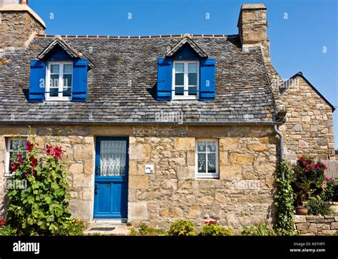 Maison ancienne en pierre en Bretagne