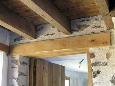 Différents types de linteaux : bois, acier (IPN), béton préfabriqué