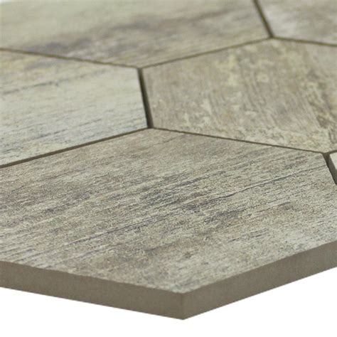 Carrelage en grès cérame pleine masse avec motifs