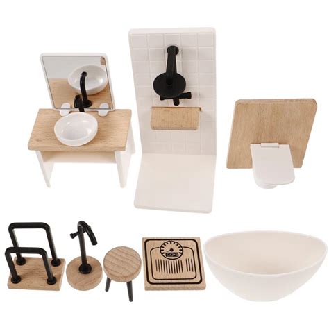 Accessoires miniatures pour une salle de bain de poupée