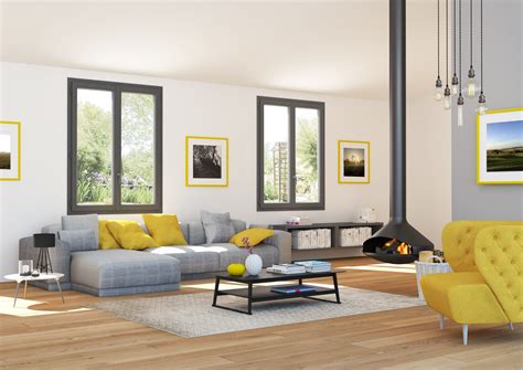 Intérieur de maison avec murs clairs et fenêtres anthracite