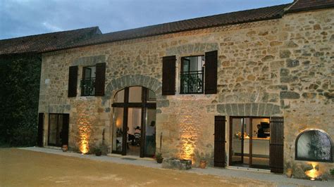 Grange ancienne avec murs en pierre