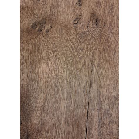 Planches de bois vieilli avec différentes finitions