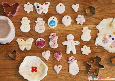 Exemple de perles faites maison avec de la pâte autodurcissante et des outils de perçage