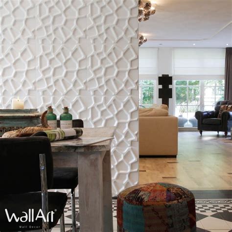 Application de peinture sur panneaux muraux 3D