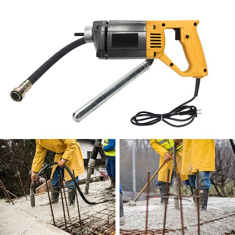 Outil de construction avec tuyau pour béton