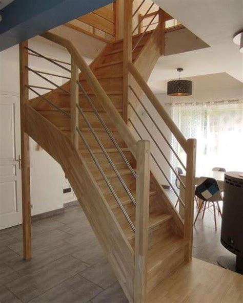 Escalier en bois vitrifié