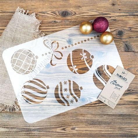 Exemple de pochoir de Noël pour fenêtre