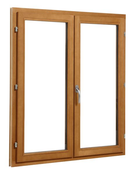 Fenêtre en bois de style traditionnel