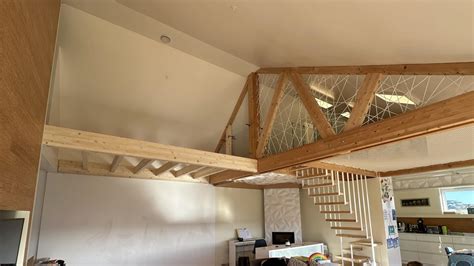 Schéma d'une maison bois avec mezzanine