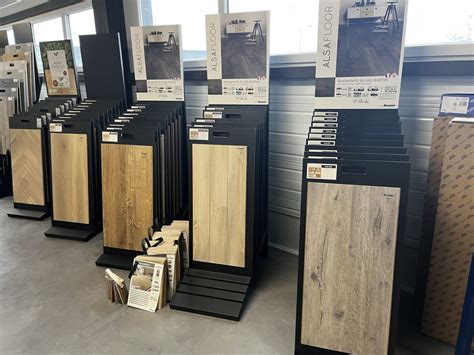 Façade d'un magasin de revêtements de sols